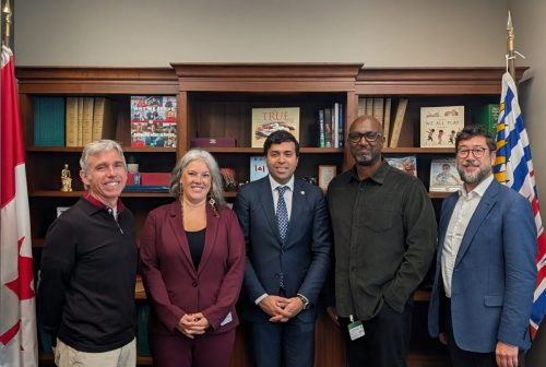 PXL 20251007 1454526152